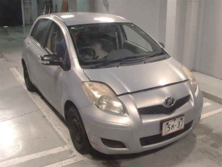 TOYOTA VITZ 2009