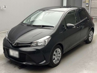 TOYOTA VITZ 2016