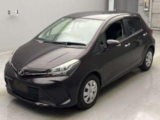 TOYOTA VITZ 2016