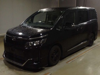TOYOTA VOXY 2015
