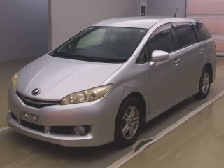 TOYOTA WISH 2012