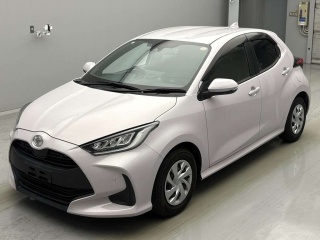 TOYOTA YARIS 2021