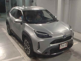TOYOTA YARIS CROSS 2023