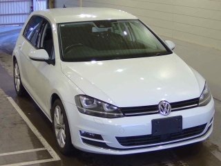 VOLKSWAGEN GOLF 2016