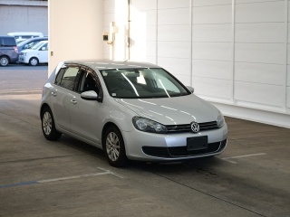 VOLKSWAGEN GOLF 2012