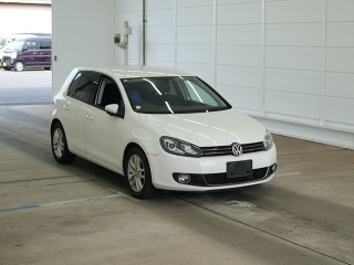 VOLKSWAGEN GOLF 2012