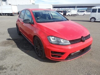 VOLKSWAGEN GOLF 2014