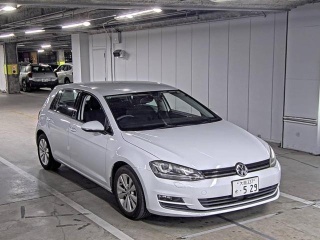 VOLKSWAGEN GOLF 2013