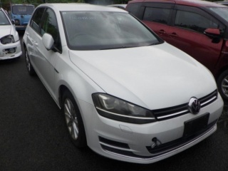 VOLKSWAGEN GOLF 2015