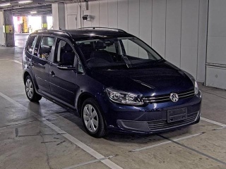 VOLKSWAGEN GOLF TOURAN 2012
