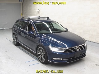 VOLKSWAGEN PASSAT VARIANT 2015