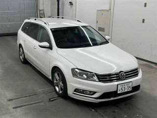 VOLKSWAGEN PASSAT VARIANT 2014