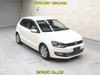 VOLKSWAGEN POLO 2010