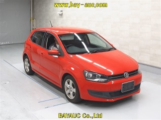 VOLKSWAGEN POLO 2011