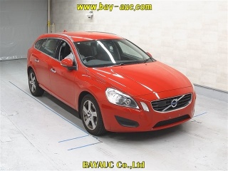 VOLVO V60 2011